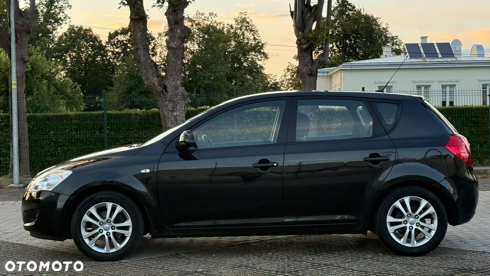 Kia Ceed 1.4 CVVT EX - 30
