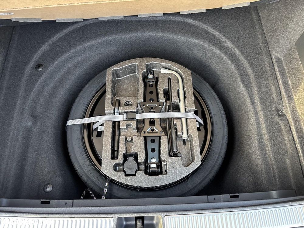 Skoda Superb 2.0 TDI SCR 4x4 L&K DSG - 19