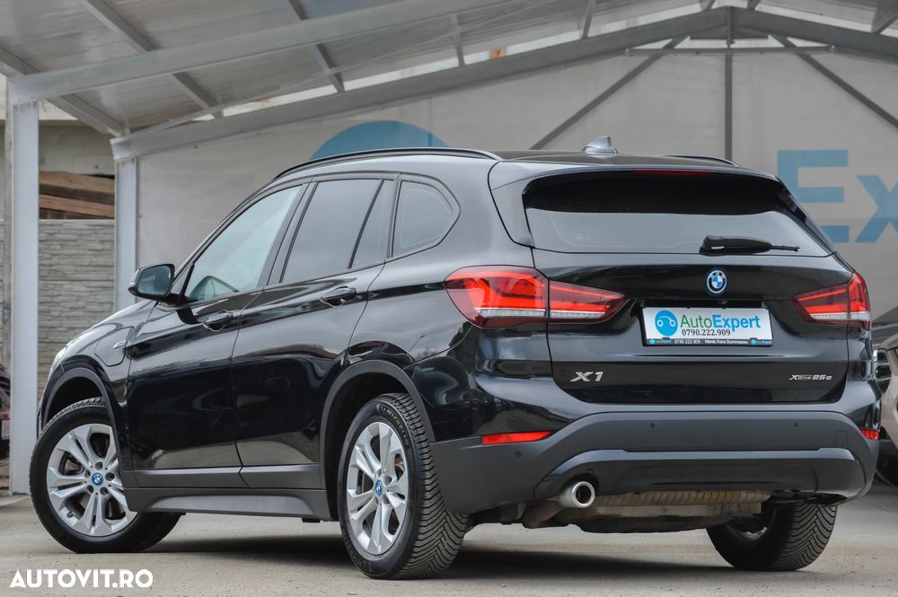 BMW X1 xDrive25e xLine - 14