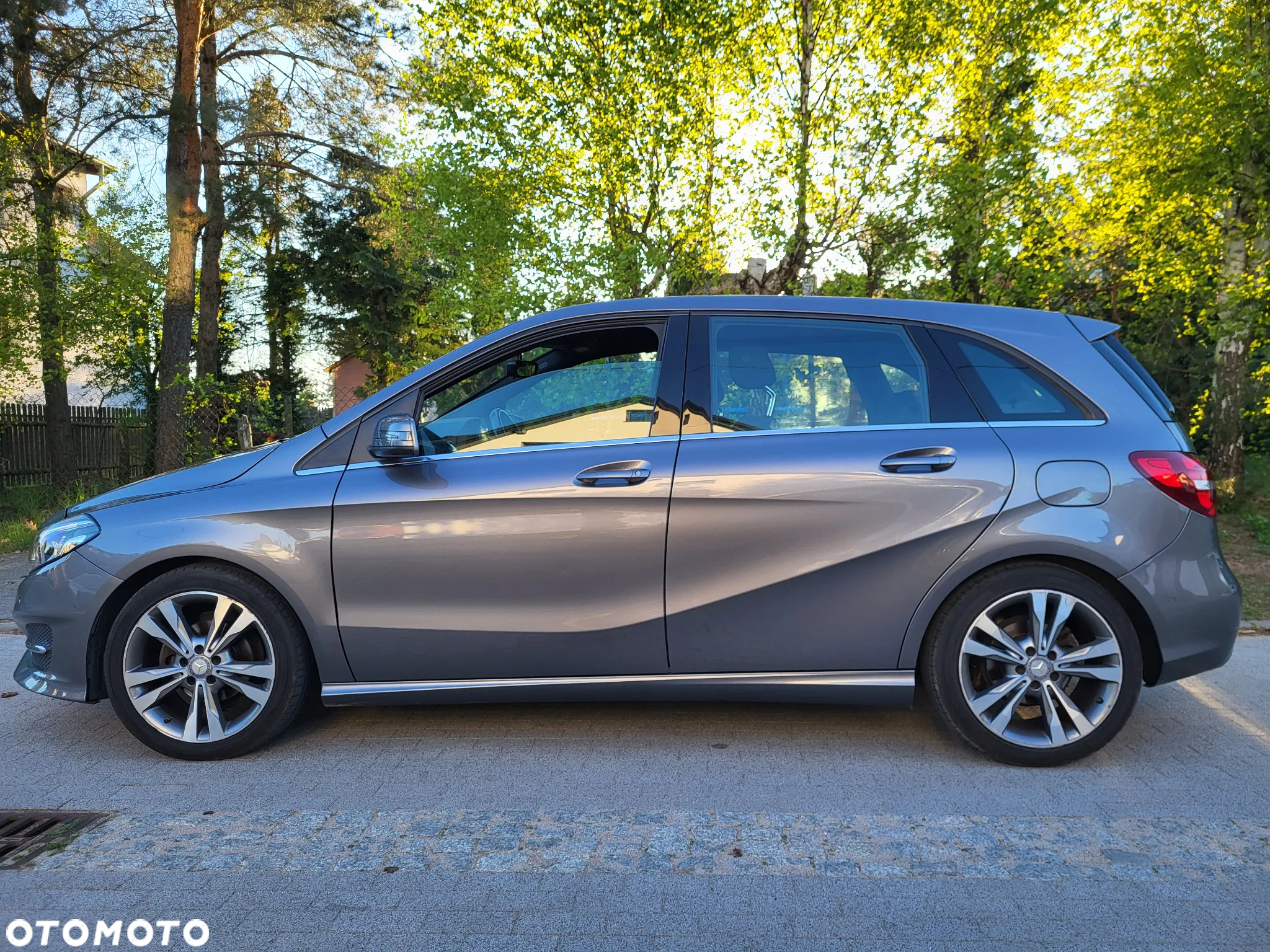 Mercedes-Benz Klasa B 180 CDI BlueEFFICIENCY Edition Style - 8