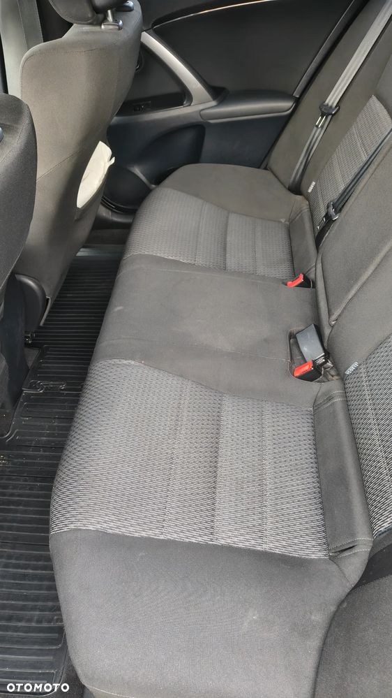 Toyota Avensis 2.0 D-4D Edition - 7