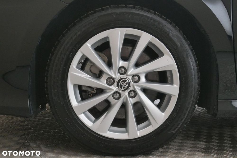 Toyota Camry 2.5 Hybrid Comfort CVT - 14