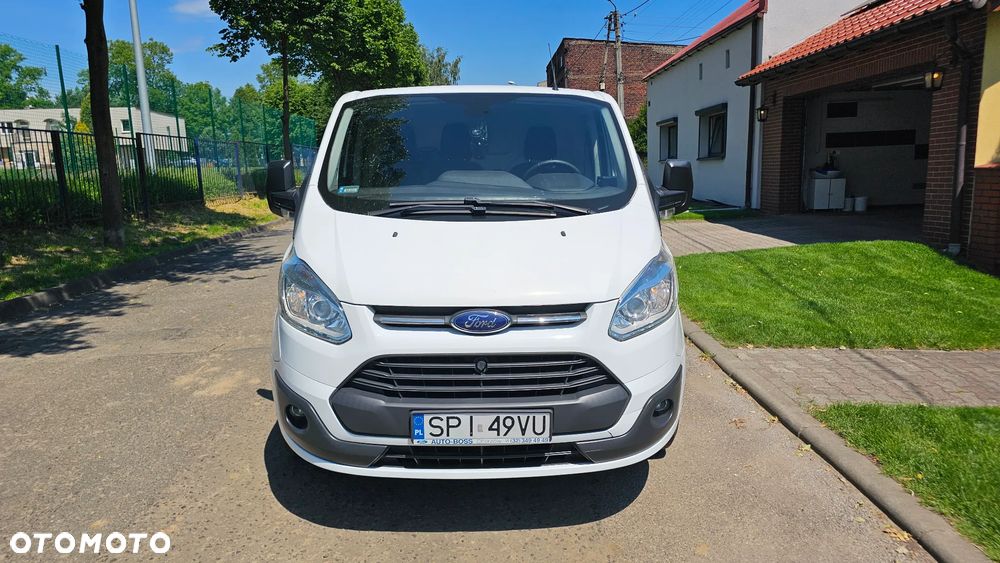 Ford TRANSIT CUSTOM - 3