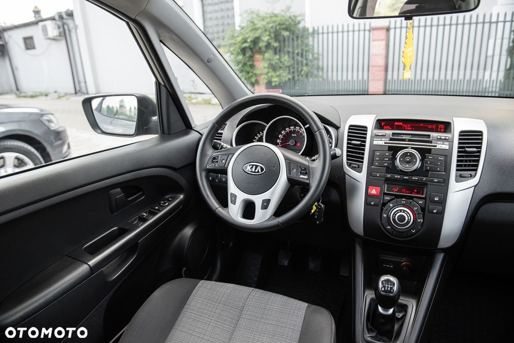 Kia Venga 1.4 CVVT Titanium Collection - 25