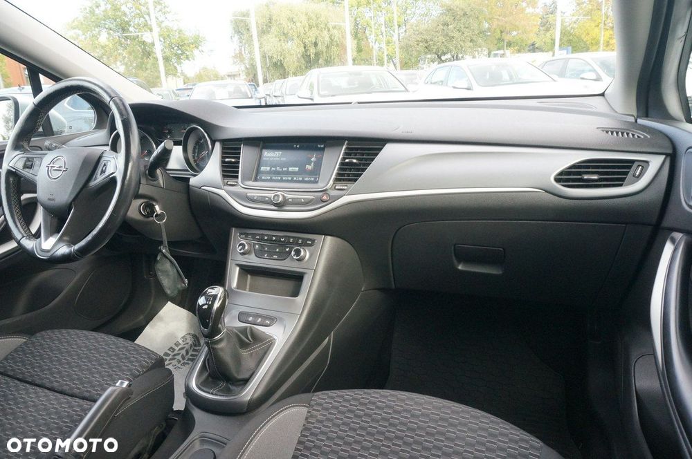 Opel Astra - 17