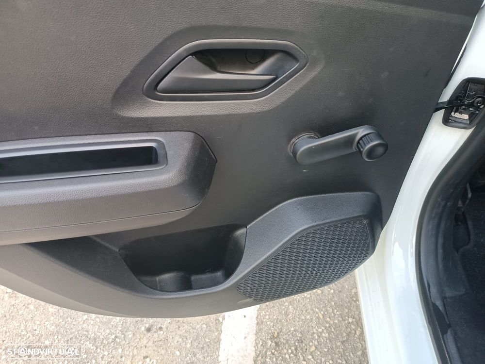 Dacia Sandero 1.0 ECO-G Essential Bi-Fuel - 4