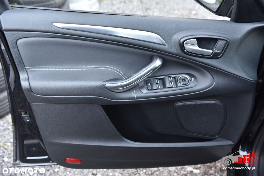 Ford S-Max - 15