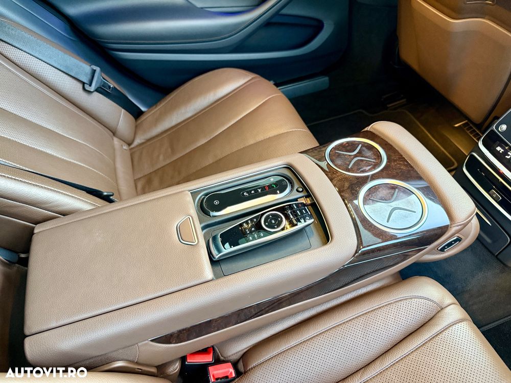 Mercedes-Benz S - 16