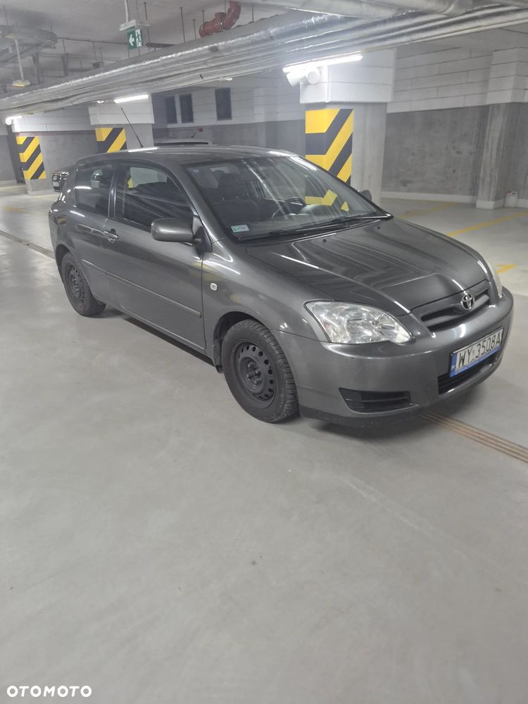 Toyota Corolla 1.4 D-4D Luna - 2