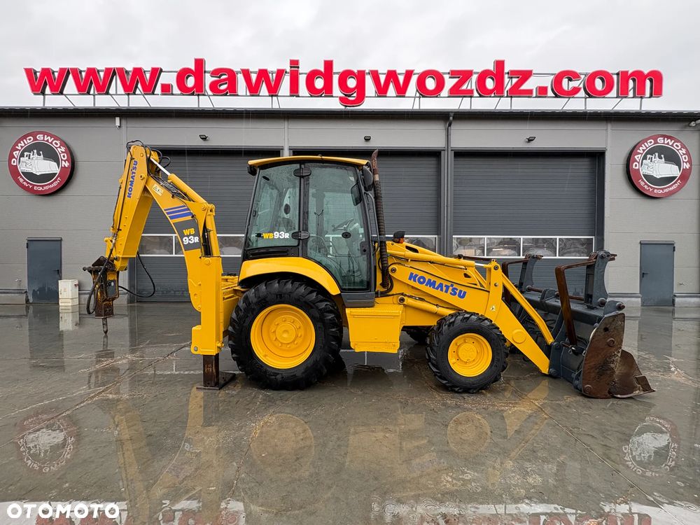 Komatsu WB93R-5 - 3