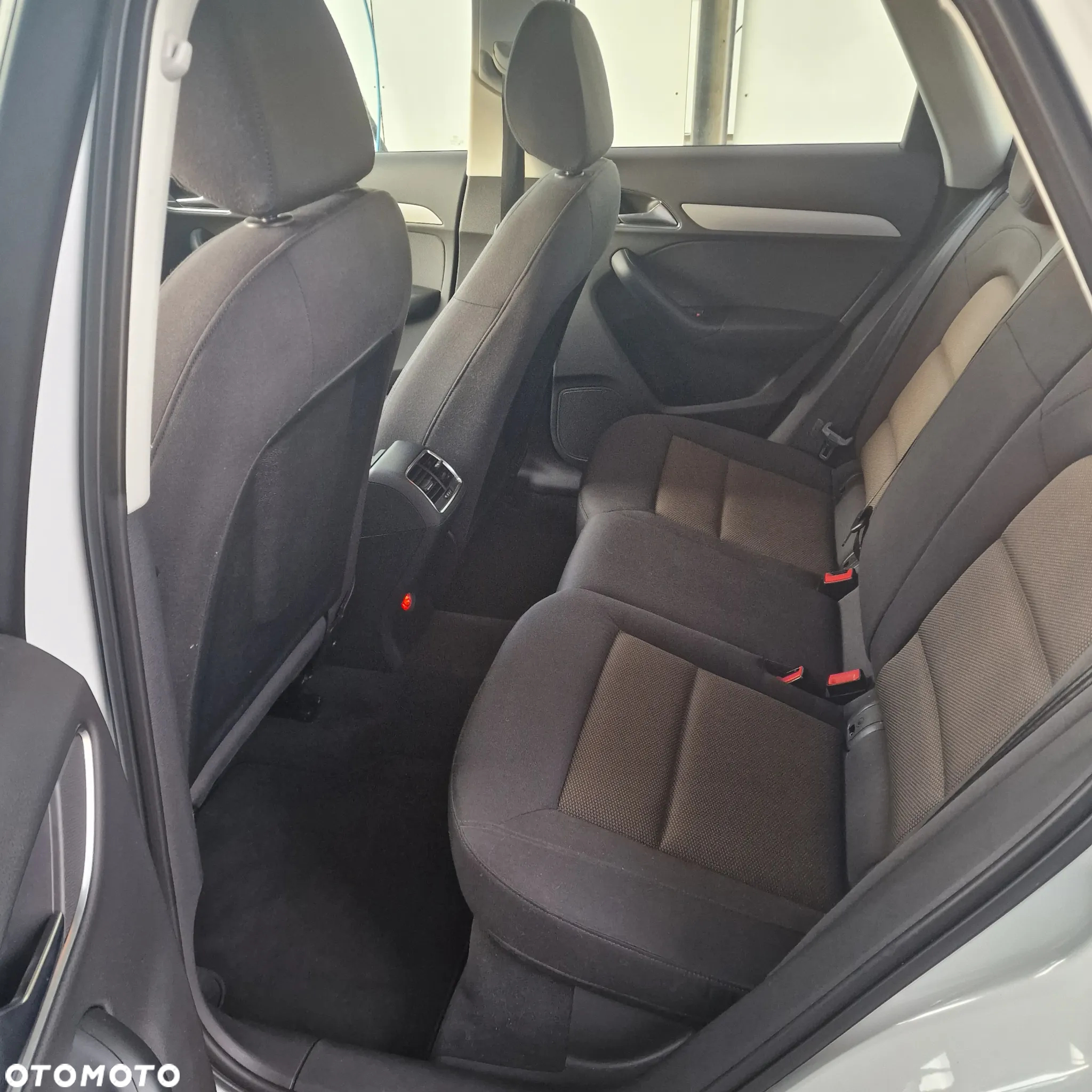 Audi Q3 2.0 TDI - 9
