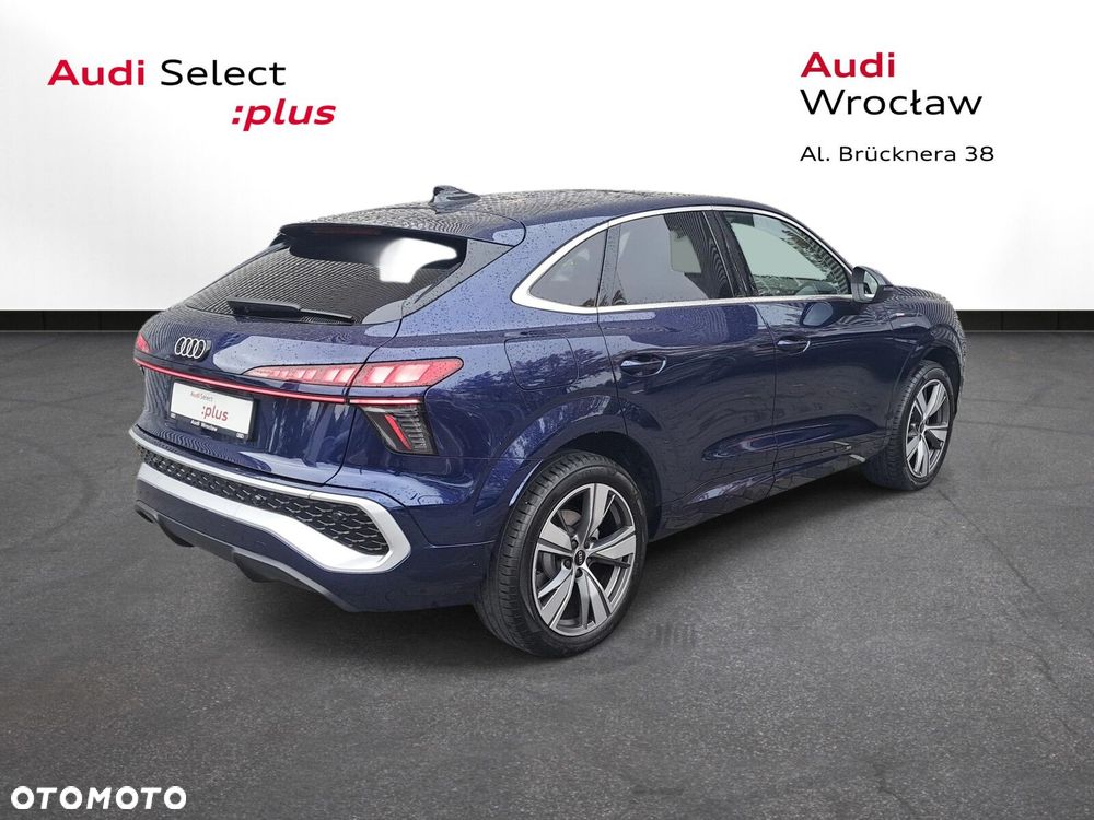 Audi Q3 Sportback - 4
