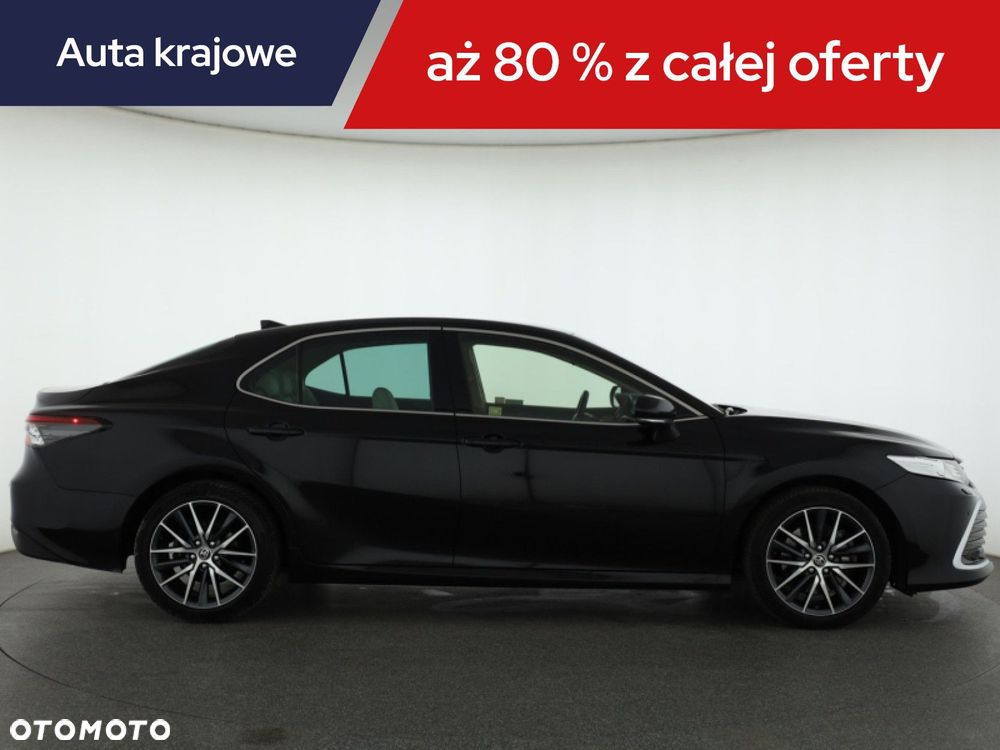 Toyota Camry - 8