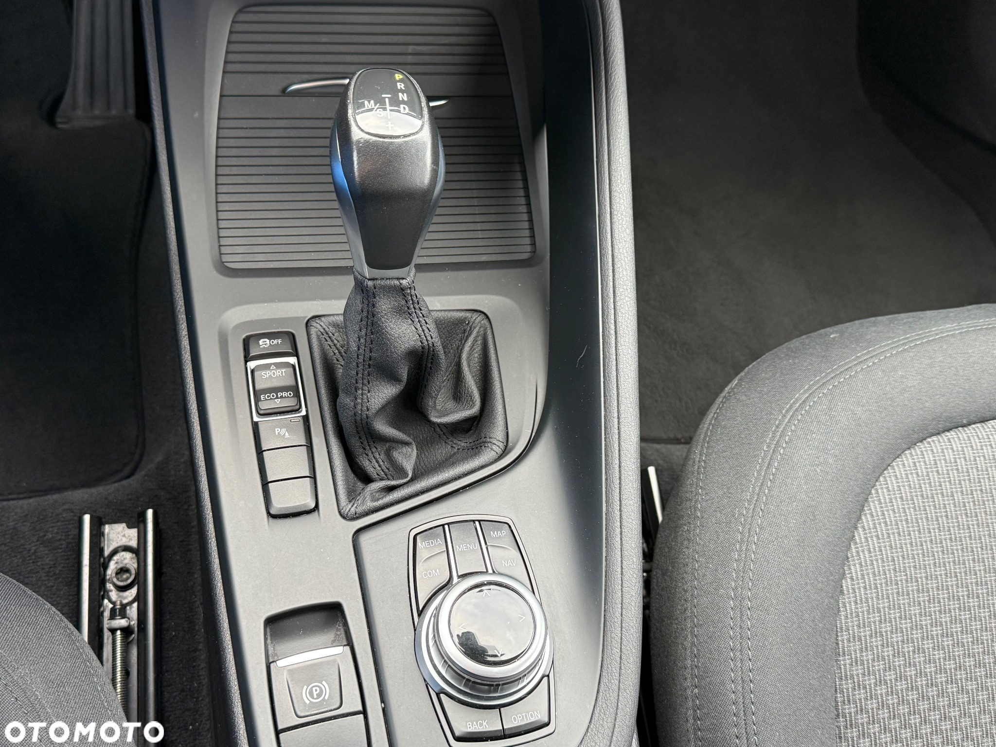 BMW X1 sDrive18d Advantage - 14