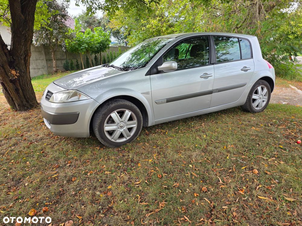 Renault Megane - 2
