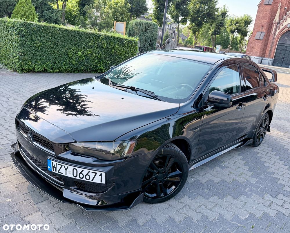 Mitsubishi Lancer - 1