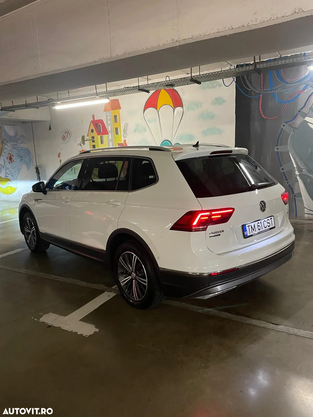 Volkswagen Tiguan 2.0 TDI DSG 4Mot Highline - 3