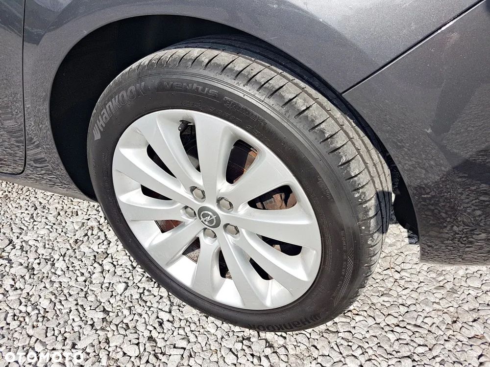 Opel Astra 1.4 Turbo Color Edition - 32