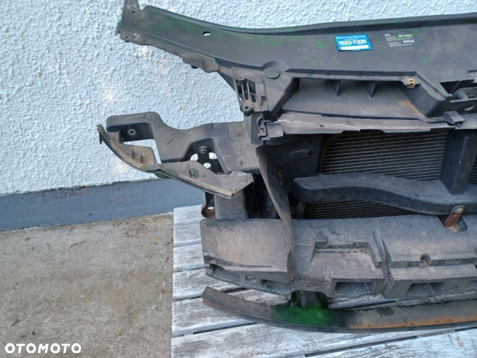 PAS PRZEDNI PASSAT B6   2.0 TDI - 6