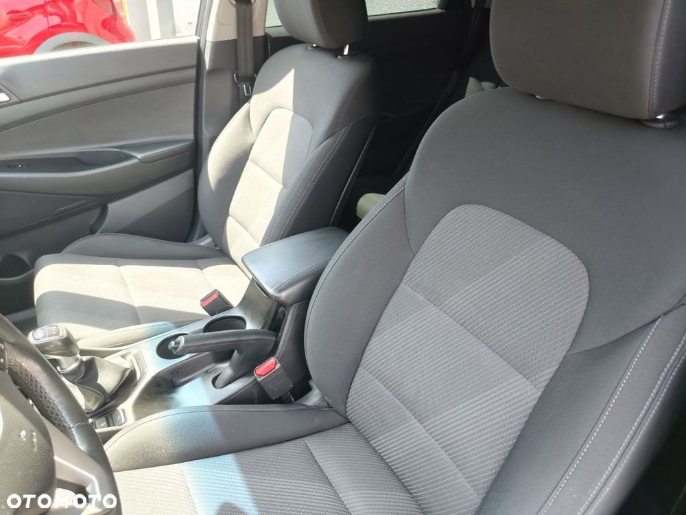 Hyundai Tucson 1.6 GDi 2WD Trend - 25