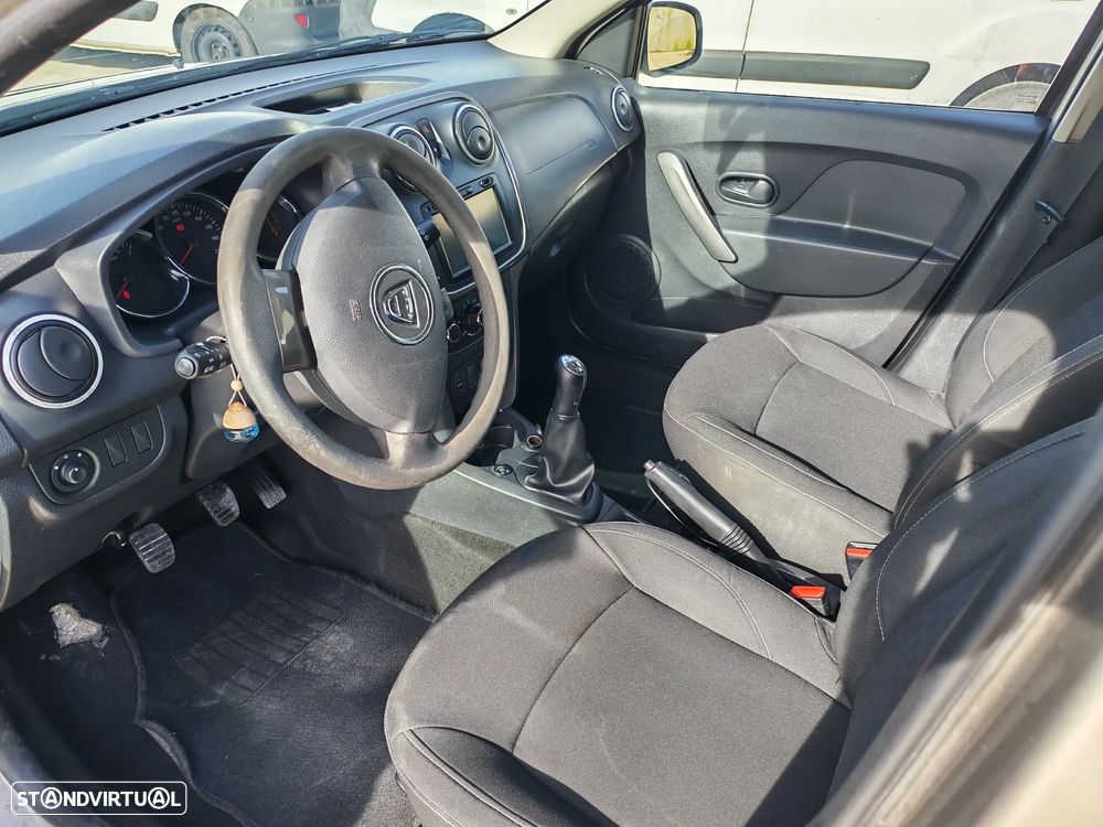 Dacia Logan MCV 1.2 16V Confort Bi-Fuel - 9