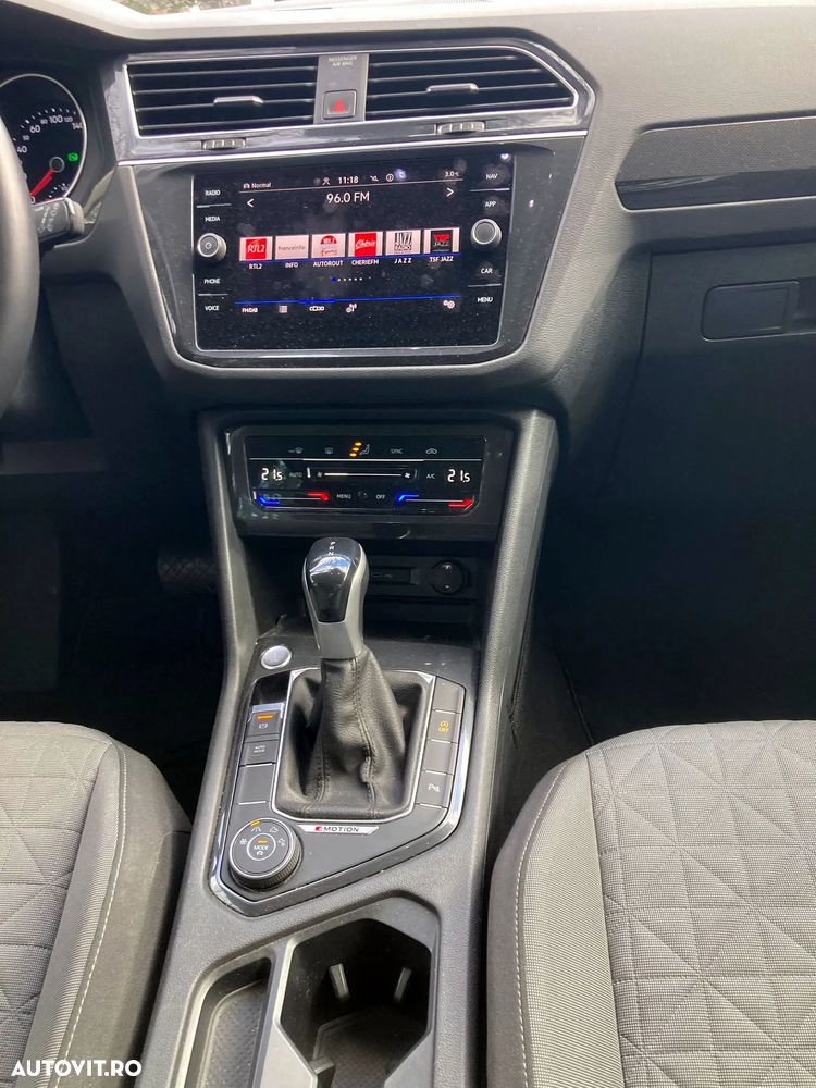 Volkswagen Tiguan 2.0 TDI 4Mot DSG Highline - 6