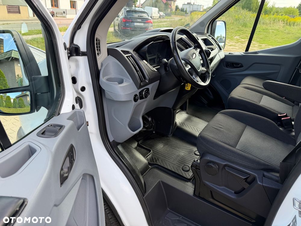 Ford TRANSIT - 12