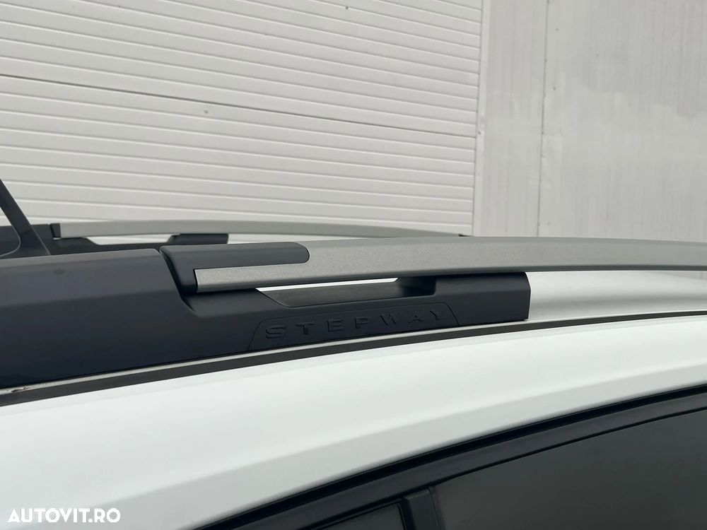 Dacia Sandero Stepway TCe 90 MT6 Comfort - 29