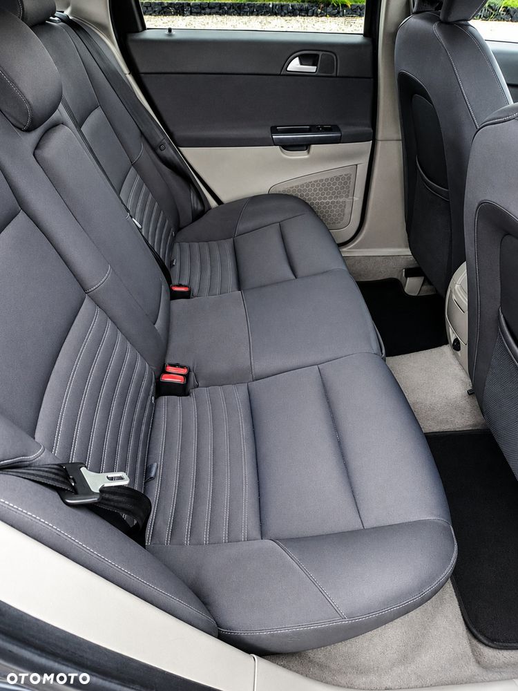 Volvo V50 - 8
