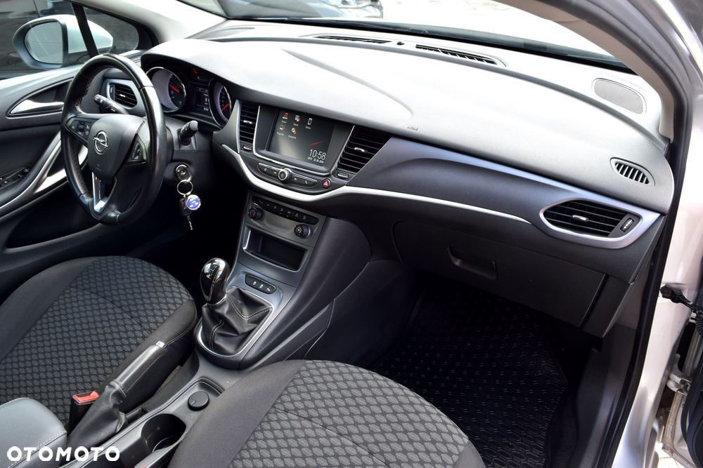 Opel Astra 1.6 CDTI Enjoy S&S - 19