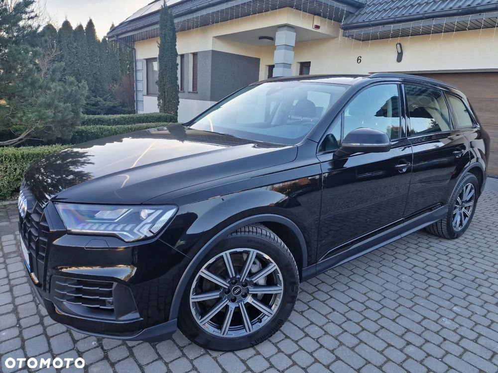 Audi Q7 TFSI mHEV 250 kW Quattro Tiptr - 4