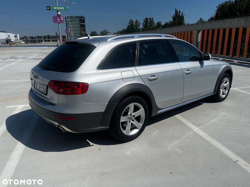 Audi A4 Allroad 2.0 TFSI S tronic - 4