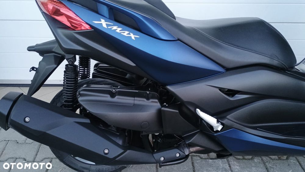 Yamaha X-max - 7