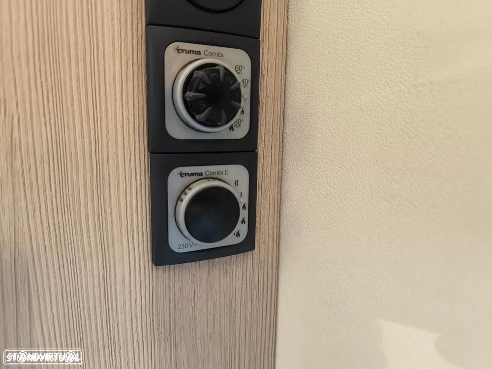 Burstner Ixeo Fifty Five 55 Cama central + basculante - 28