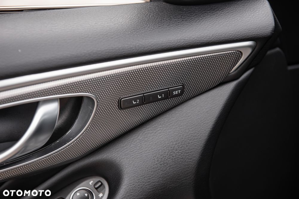 Infiniti Q50 Q50S Hybrid Sport AWD - 16