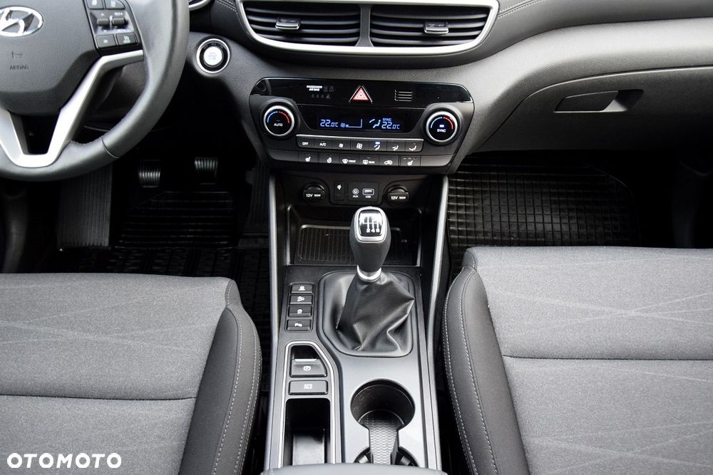 Hyundai Tucson 1.6 GDI BlueDrive Style 2WD - 14