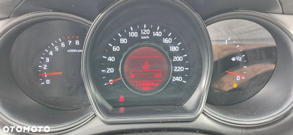 Kia Ceed 1.4 L - 10