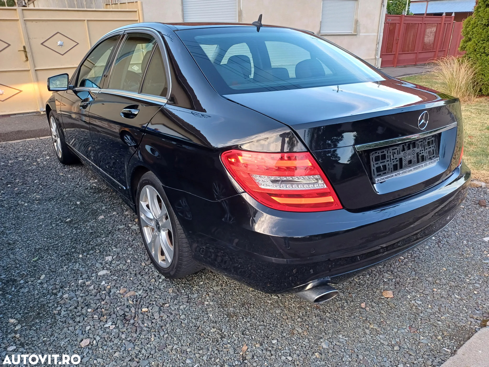 Mercedes-Benz C 180 (BlueEFFICIENCY) Avantgarde - 5