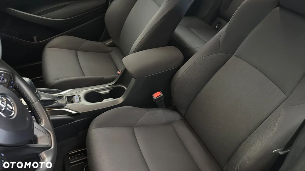 Toyota Corolla 1.8 Hybrid Active - 27