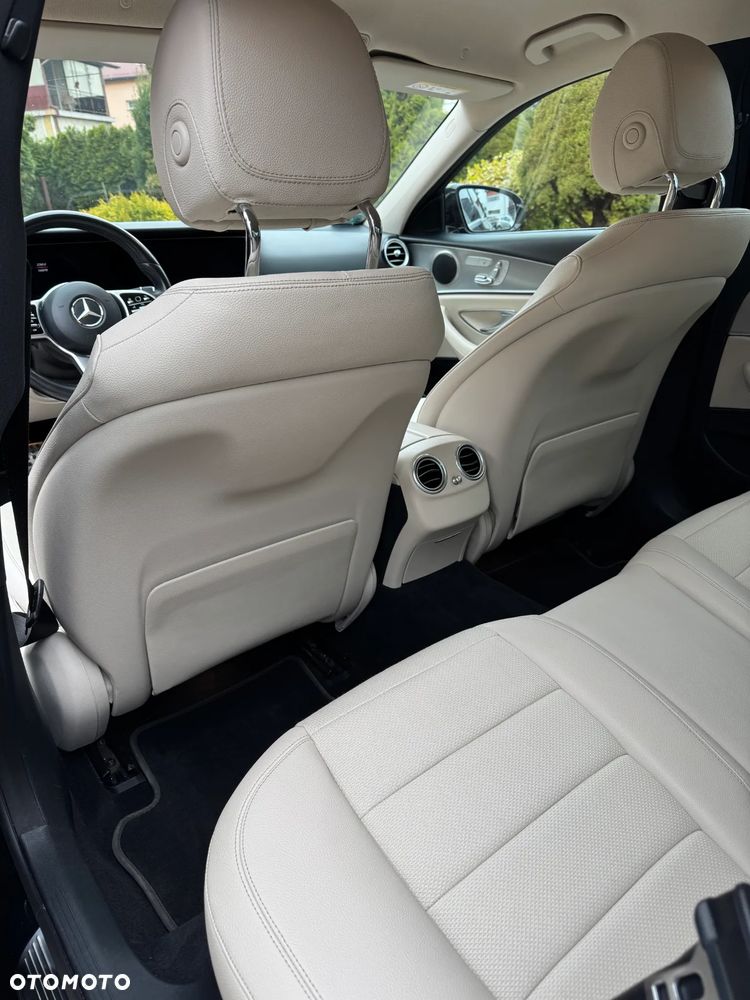 Mercedes-Benz Klasa E 220 d 4-Matic Avantgarde - 16