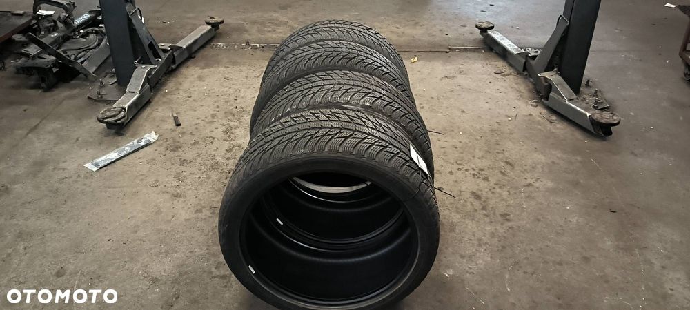 OPONY 21   NOKIAN 295/35 R21 WR SUW 3 - 2