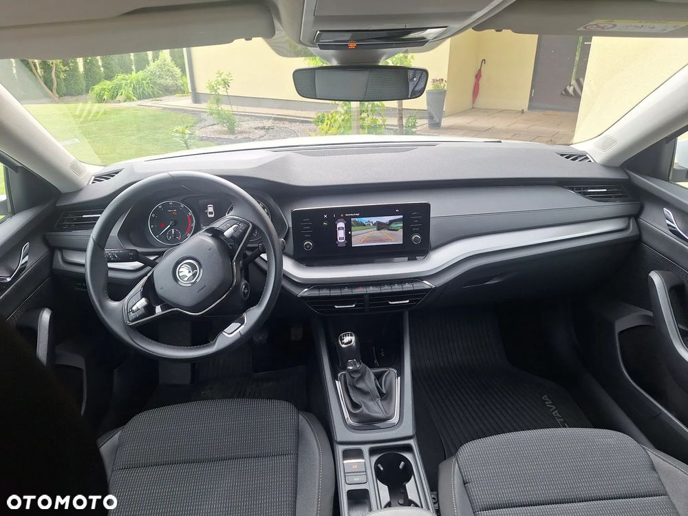 Skoda Octavia 1.5 TSI ACT Ambition - 11