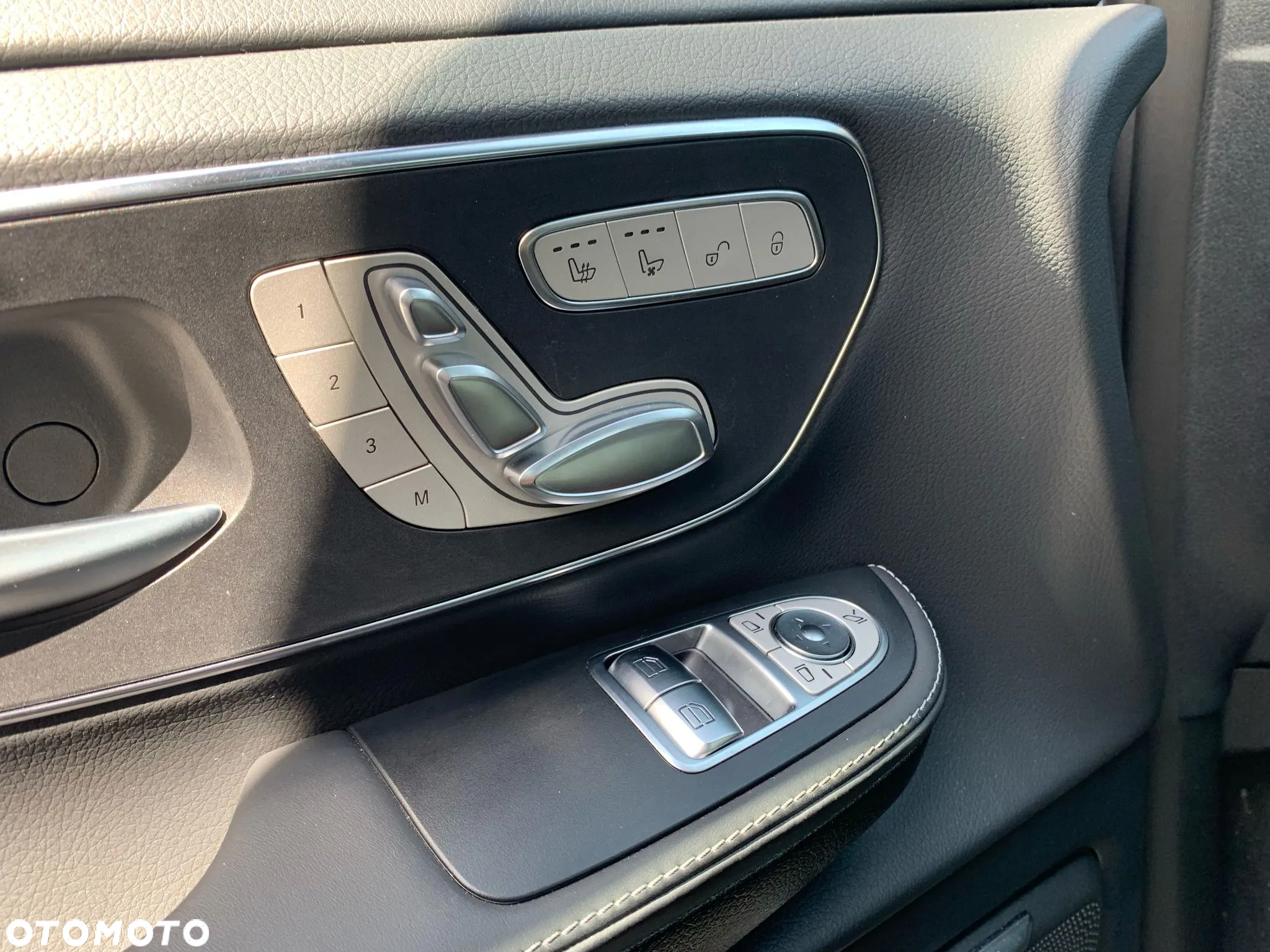 Mercedes-Benz Klasa V 300 d 4-Matic 9G-Tronic Avantgarde (d³ugi) - 15