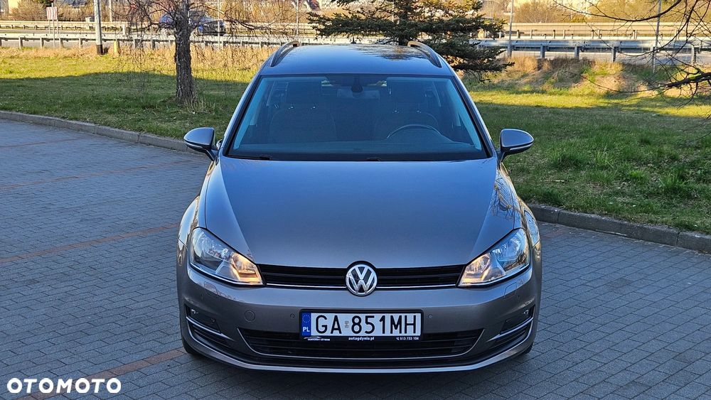 Volkswagen Golf 1.6 TDI BlueMotion Comfortline - 11