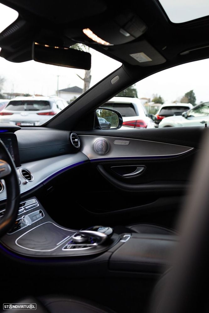 Mercedes-Benz E 300 de AMG Line - 14
