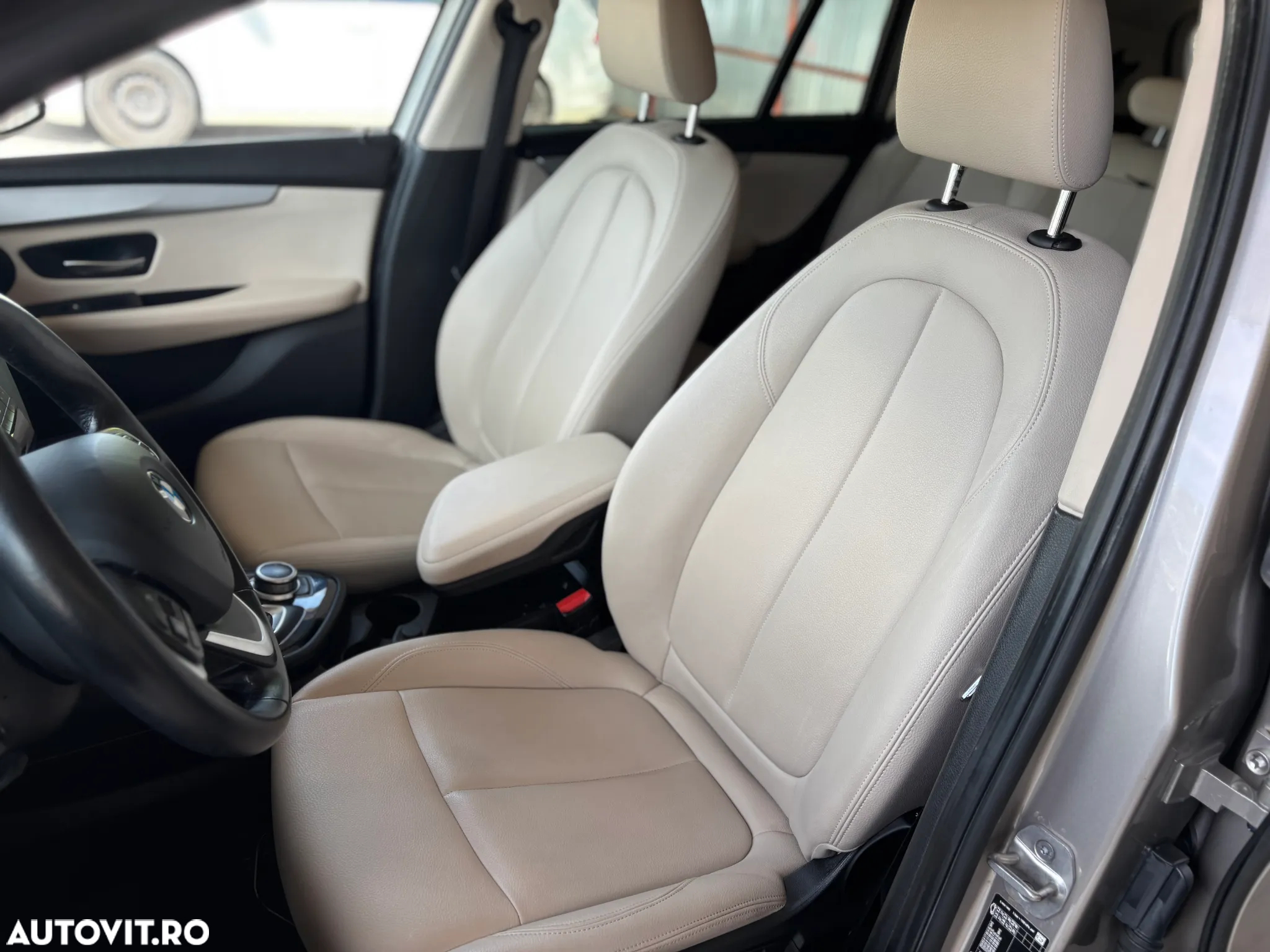 BMW Seria 2 216d Gran Tourer Aut. - 16