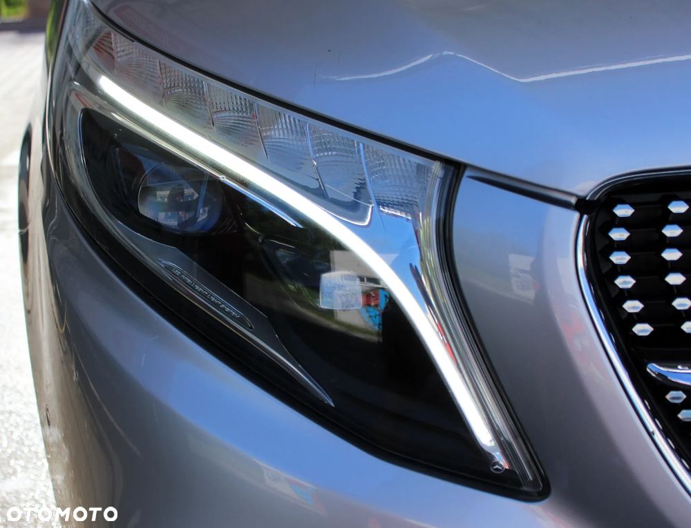 Mercedes-Benz Klasa V 300 d Avantgarde 9G-Tronic (d³ugi) - 20