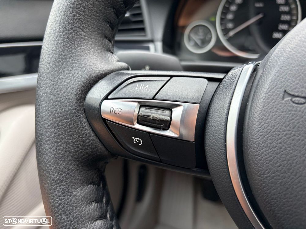 BMW 520 d Line Luxury - 15