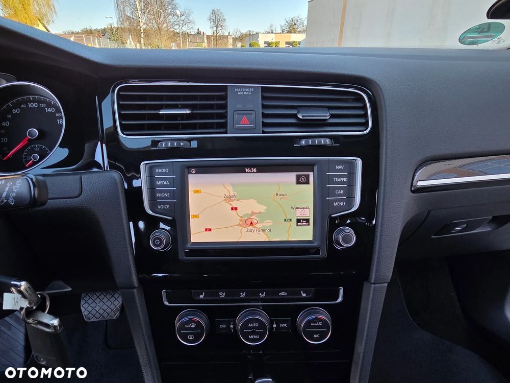 Volkswagen Golf 1.4 TSI ACT BlueMotion Technology DSG Highline - 31