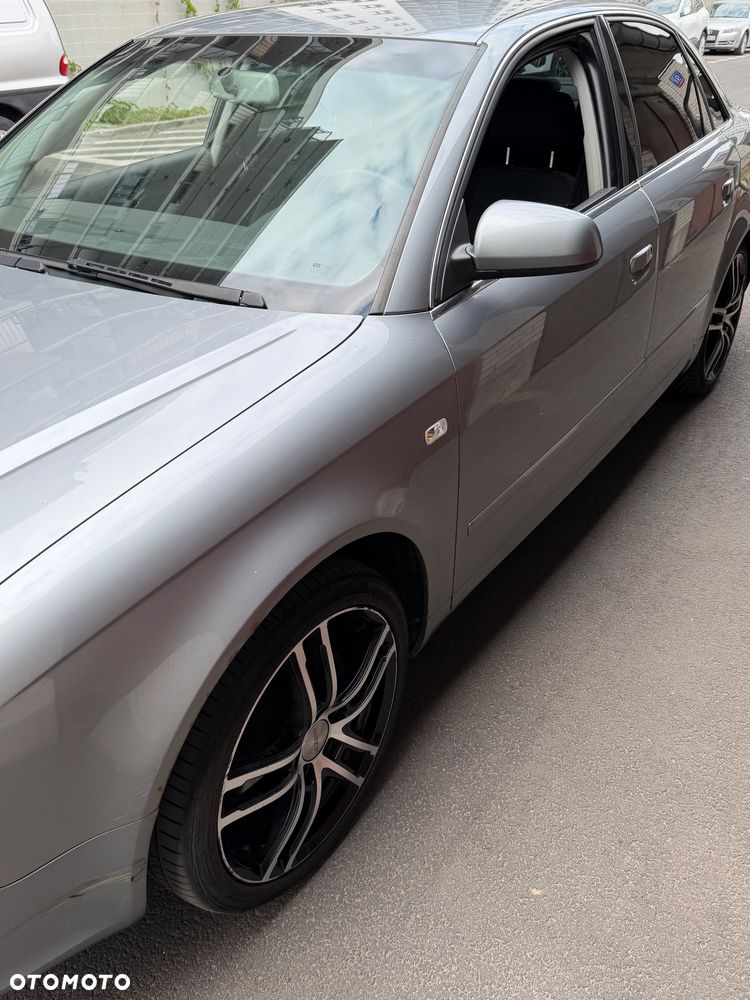 Audi A4 Limousine 1.6 - 6